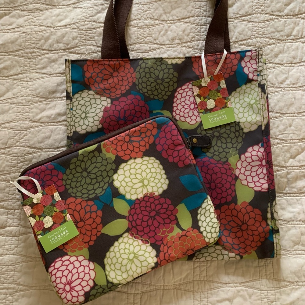 NEW Garnet Hill Waxed Canvas Zinnia Tote Bag & Carrying Case